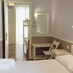 Billy's House * ヴァシリキ