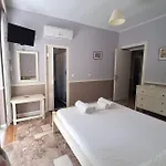 Billy's House * ヴァシリキ